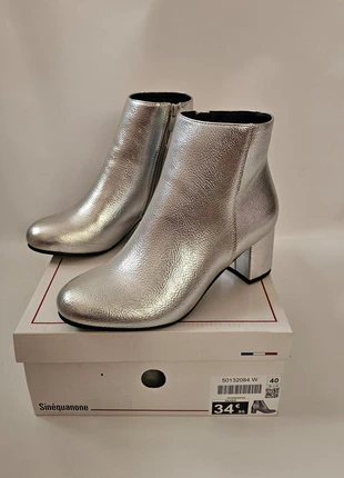 Bottines argentées taille 40, marke: Sinéquanone, zustand: Neu, mit Etikett, größe: 40, 20,00 €, 21,70 € inklusive Vinted-Käuferschutz