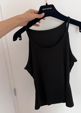 Black camisole/tank top, marque: Basic Style, état: Bon état, taille: XS / 34 / 6, 4,00 €, 4,90 € Protection acheteurs incluse