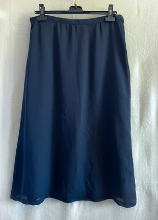 Gonna ampia taglia 42, brand: Vintage Dressing, condizioni: Ottime, taglia: M / IT 42 / EU 38, €4.00, €4.90 include la Protezione acquisti