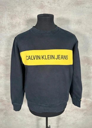 Pull calvin klein noir bande jaune taille S, brand: Calvin Klein, condizioni: Ottime, taglia: S, €12.00, €13.30 include la Protezione acquisti Pro