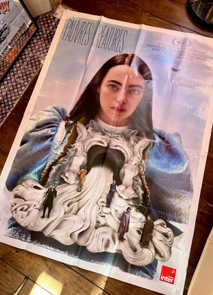 🌹 Grande affiche de cinéma Pauvres Créatures 120x160 avec Emma Stone 🌹, marque: Art, état: Très bon état, 50,00 €, 53,20 € Protection acheteurs (Pro) incluse