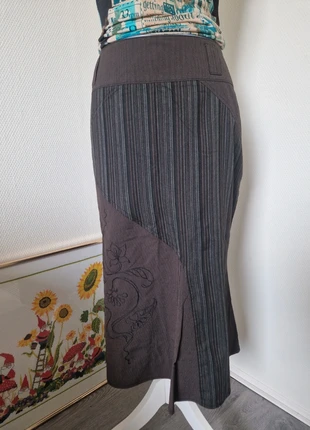 Striped floral maxi skirt | 90s vintage whimsigoth grunge, marque: Vintage Dressing, état: Très bon état, taille: XL / 42 / 14, 20,00 €, 21,70 € Protection acheteurs (Pro) incluse