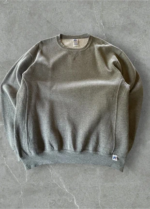Sweat Crewneck Russel Athletic USA vintage gris taille L oversize, marque: Russel Athletic, état: Très bon état, taille: L, 32,00 €, 34,30 € Protection acheteurs (Pro) incluse