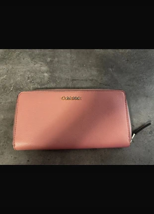 💗 Portefeuille Calvin Klein rose – élégant & pratique 💗, marca: Calvin Klein, estado: Nuevo sin etiquetas, 35,00 €, 37,45 € Protección al comprador incluida