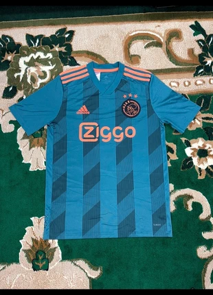 Football T-shirts Youth 15-16 years old, brand: adidas, condition: Very good, size: XL, £13.00, £14.35 includes Buyer Protection