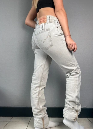 K239 Jean Levi’s Femme High Rise Straight Tall, marca: Levi's, estado: Muy bueno, tamaño: S / 36 / 8, 29,99 €, 32,19 € Protección al comprador Pro incluida