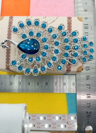 Broche avec la boîte, marca: Broche.fr, estado: Muito bom, €5.00, €5.95 inclui Proteção do Comprador Pro