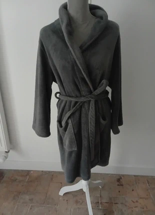 Peignoir Taille 34, marke: Love to Lounge, zustand: Gut, größe: XS / 34 / 6, 2,00 €, 2,80 € beinhaltet Vinted-Käuferschutz Pro