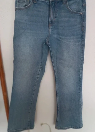 Jeans estilo flare de niña, marca: United Colors of Benetton, estado: Muy bueno, tamaño: 8 años / 128 cm, 5,00 €, 5,95 € Protección al comprador incluida