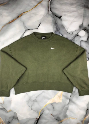 Sweat ample pour femme Nike vert kaki taille XS col rond, brand: Nike, condition: Very good, size: XS / 34 / 6, €20.00, €21.70 includes Buyer Protection Pro
