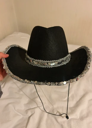 Glitter cowboy hat, brand: Amazon, condition: Very good, size: One size, £4.00, £4.90 includes Buyer Protection
