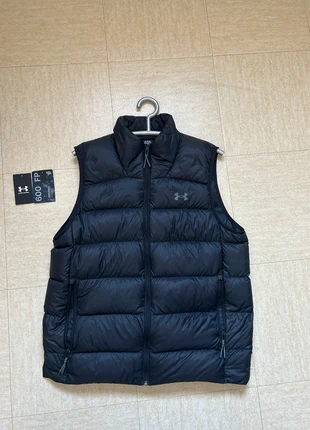 Sans manche Under Armour, brand: Under Armour, condition: New with tags, size: L, €104.99, €110.94 includes Buyer Protection