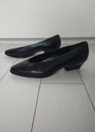 Zwarte pumps, marque: Vintage Dressing, état: Bon état, taille: 37, 7,00 €, 8,05 € Protection acheteurs incluse