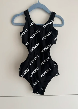 Nununu Swimsuit 4-5 years, marke: Nununu, zustand: Neu, mit Etikett, größe: 4 Jahre / 104, 5,00 €, 5,95 € inklusive Vinted-Käuferschutz