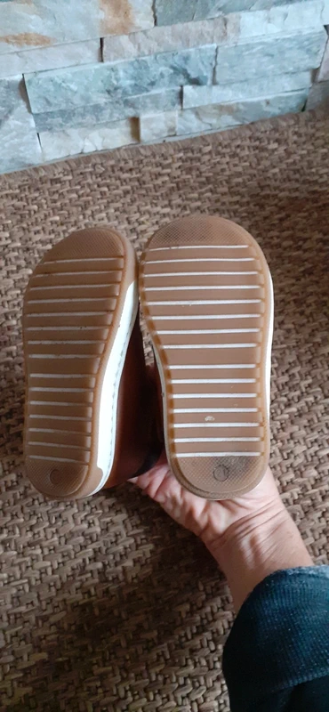 Chaussures en cuir marron Shoo Pom T 21 - photo numéro 8