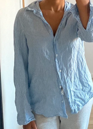 Chemise fine/fluide - rayures bleu clair et blanc - h&m - taille 36 - bcbg/work/travail, brand: H&M, condizioni: Ottime, taglia: S / IT 40 / EU 36, €3.00, €3.85 include la Protezione acquisti