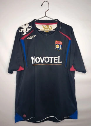 Maillot football vintage Umbro Olympique Lyonnais third 2006/2007, merk: Umbro, staat: Veelgebruikt, maat: XL, € 39,00, € 41,65 inclusief Kopersbescherming Pro