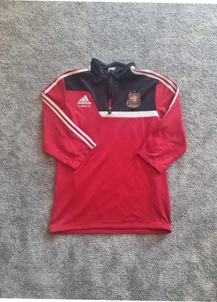 survêtement de sport foot hnk gorica Adidas rouge et noir taille L, marque: adidas, état: Très bon état, taille: L, 14,00 €, 15,40 € Protection acheteurs incluse