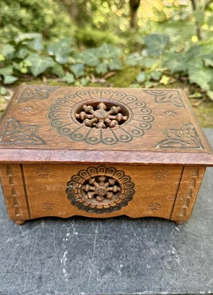 Grande boite à bijoux en bois fait à la main, brand: grande boite à bijoux années 1950, condition: Good, €22.00, €23.80 includes Buyer Protection Pro