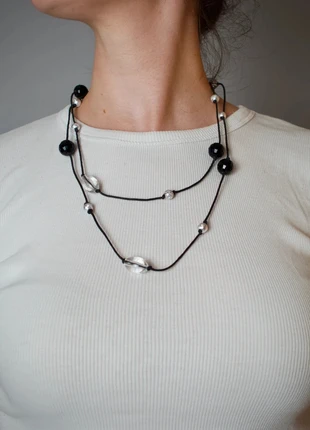 Minimalist Boho Vibes Y2K Black and Silver Beaded Necklace, merk: Vintage Dressing, staat: Heel goed, € 8,50, € 9,63 inclusief Kopersbescherming