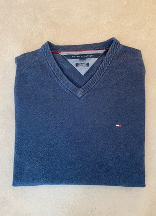 Pull homme Tommy Hilfiger col V couleur bleu marine taille S, marke: Tommy Hilfiger, zustand: Sehr gut, größe: S, 16,50 €, 18,03 € inklusive Vinted-Käuferschutz