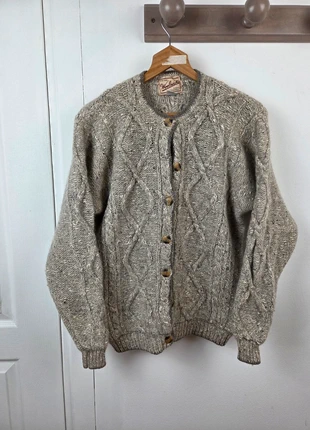 Cardigan Gris Vintage Woolrich Laine taille L Épais, brand: Vintage Dressing, condizioni: Ottime, taglia: L / IT 44 / EU 40, €19.90, €21.60 include la Protezione acquisti Pro