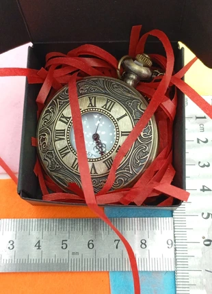 Montre à gousset, merk: luxe.fr, staat: Heel goed, maat: 47 mm & groter, € 5,00, € 5,95 inclusief Kopersbescherming Pro