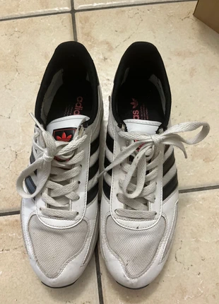 Sneaker adidas trainer 41 1/3, marca: adidas, estado: Muy bueno, tamaño: 41, 14,00 €, 15,40 € Protección al comprador incluida
