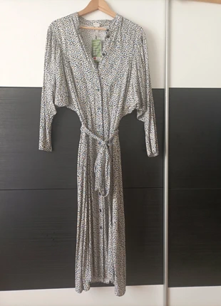 Vestido estampado mangas murciélagos talla M H&M, marca: H&M, estado: Nuevo con etiquetas, tamaño: M / 38 / 10, 18,00 €, 19,60 € Protección al comprador incluida