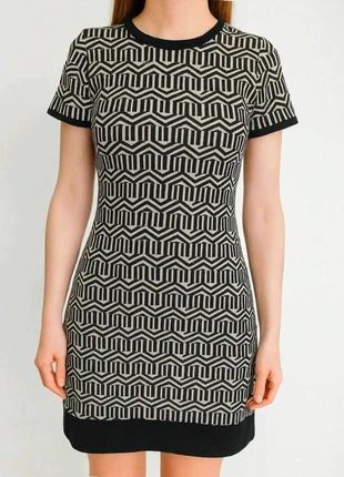 🖤 Robe graphique Dorothy Perkins – Taille 38, brand: Dorothy Perkins, condizioni: Ottime, taglia: M / IT 42 / EU 38, €12.00, €13.30 include la Protezione acquisti