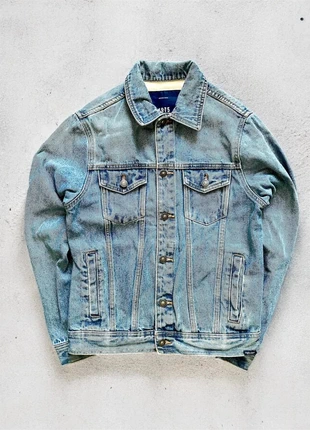 Veste en jean Zara Dos Customisé Peinture Vintage - S, marke: Zara, zustand: Sehr gut, größe: S, 19,90 €, 21,60 € inklusive Vinted-Käuferschutz
