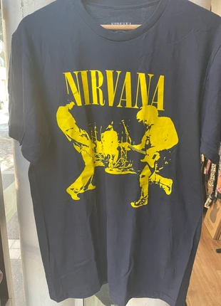 T-shirt Nirvana neuf taille S, marke: Nirvana, zustand: Neu, mit Etikett, größe: S, 15,00 €, 16,45 € inklusive Vinted-Käuferschutz