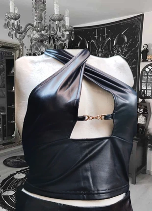 Top Polipiel cuello levanta pechos, merk: Shein, staat: Nieuw zonder prijskaartje, maat: S / 36 / 8, € 5,00, € 5,95 inclusief Kopersbescherming