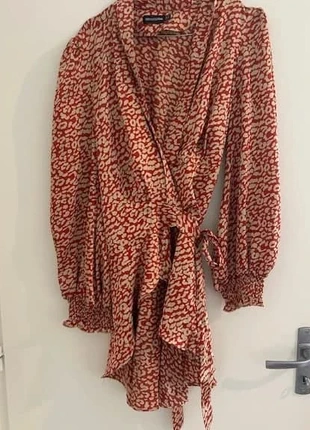 Robe Femme PrettyLittleThing Taille 42, merk: PrettyLittleThing, staat: Nieuw zonder prijskaartje, maat: XL / 42 / 14, € 4,00, € 4,90 inclusief Kopersbescherming