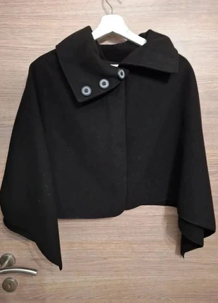 Cape courte noire chaude - Taille unique, marque: sans marque, état: Très bon état, taille: Taille unique, 6,00 €, 7,00 € Protection acheteurs incluse