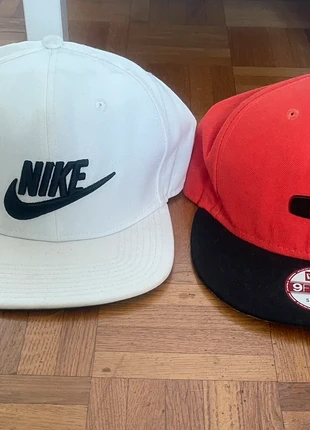 Lot de 2 casquettes Nike & New Era, brand: Nike, condition: Very good, size: One size, €10.00, €11.20 includes Buyer Protection