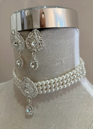 Parure ras de cou beldi argenté / collier et boucles d’oreilles, marque: Du rêve Au Mariage, état: Neuf sans étiquette, 20,00 €, 21,70 € Protection acheteurs incluse