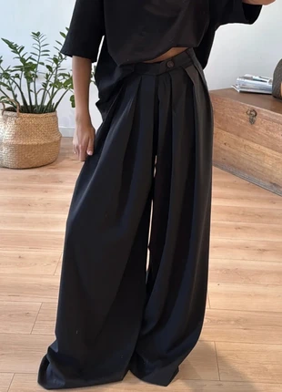 Pantalon ample plissé pince noir palazzo, marque: Boutique indépendante, état: Neuf sans étiquette, taille: L / 40 / 12, 38,00 €, 40,60 € Protection acheteurs (Pro) incluse