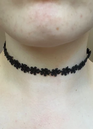 Black Lace Choker with Flower Pattern, brand: Choker, condition: Very good, £2.75, £3.59 includes Buyer Protection