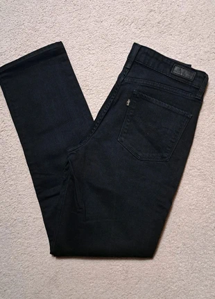 Jeans Levis W27 L32 Demi Curve Noir Flare Large Ample Vintage Retro Old Money Y2k, merk: Levi Strauss & Co., staat: Heel goed, maat: S / 36 / 8, € 25,00, € 26,95 inclusief Kopersbescherming Pro