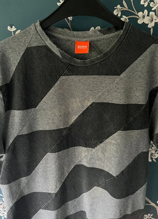 T-Shirt Hugo Boss en taille M, brand: Hugo Boss, condizioni: Discrete, taglia: M, €3.00, €3.85 include la Protezione acquisti