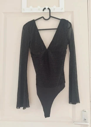 Body noir de fêtes Bershka taille m, marke: Bershka, zustand: Sehr gut, größe: M / 38 / 10, 20,00 €, 21,70 € inklusive Vinted-Käuferschutz