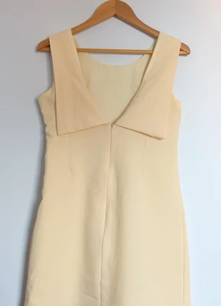 Vestido amarillo suave de Kling., merk: Kling, staat: Heel goed, maat: L / 40 / 12, € 12,00, € 13,30 inclusief Kopersbescherming