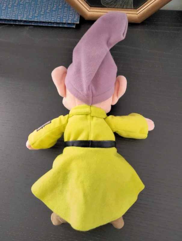 Peluche 7 nains Simplet/Dopey - photo numéro 2