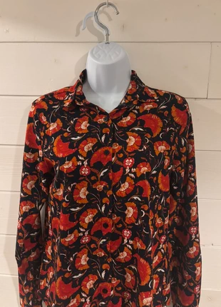 Chemise fleurie Noémie & Co, brand: Noemié & Co., condition: Very good, size: S / 36 / 8, €5.00, €5.95 includes Buyer Protection