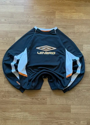 Sweat sportswear Umbro vintage 20s taille L, marque: Umbro, état: Très bon état, taille: L, 45,00 €, 47,95 € Protection acheteurs (Pro) incluse