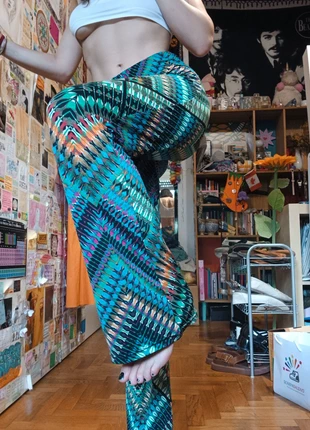 Pantaloni larghi colorati, marque: Piazza Italia, état: Bon état, taille: S / 36 / 8, 3,00 €, 3,85 € Protection acheteurs incluse