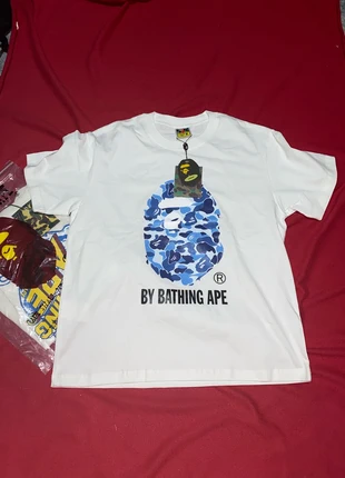 BAPE T-Shirt – Camiseta A Bathing Ape Original / Authentique / Brand New, merk: A Bathing Ape (BAPE), staat: Nieuw met prijskaartje, maat: M, € 30,00, € 32,20 inclusief Kopersbescherming