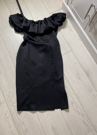 Black Midi Dress, brand: In The Style, condition: Very good, size: XXL / 16, £7.00, £8.05 includes Buyer Protection