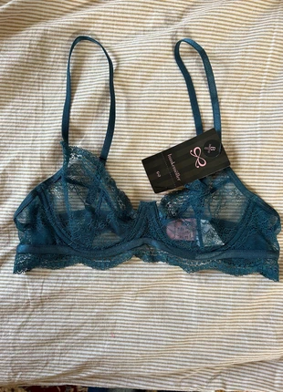 Hunkemöller Niet-voorgevormde beugel bh Isabelle, brand: Hunkemöller, condizioni: Nuovo con cartellino, taglia: 70B | IT 1B, €15.00, €16.45 include la Protezione acquisti